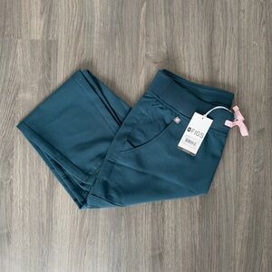 Figs Zamora Jogger Scrub Pants in Caribbean Blue Size S
